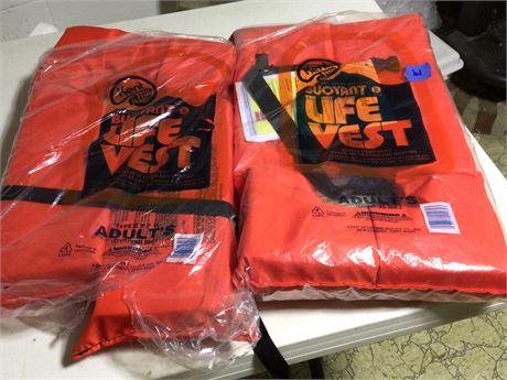 2 Life Jackets
