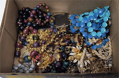 Elvis Necklace & Misc. Jewelry