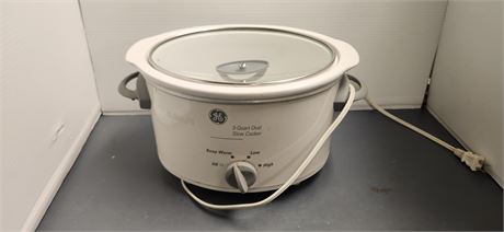 GE 3 Quart Oval Slow Cooker