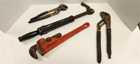Rigid 14" Pipe Wrench & Misc. Tools