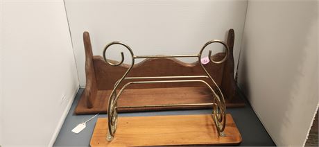 2 Wood Display Wall Hanging Shelves