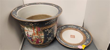 Oriental Flower Pot With Tray