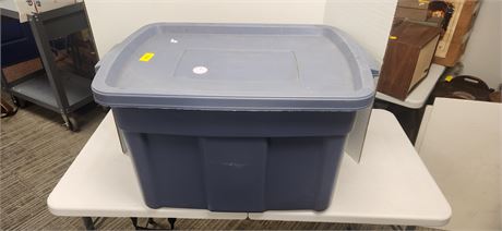 Small Grey Storage Tote With Lid
