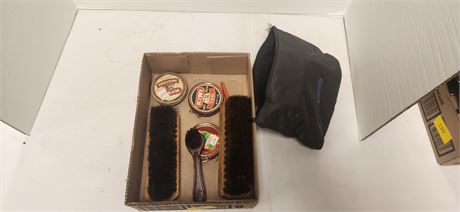 Vintage Shoe Shine Items