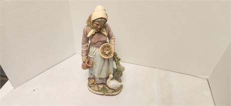 Homco Porcelain Bisque Old Farm Woman With Goose