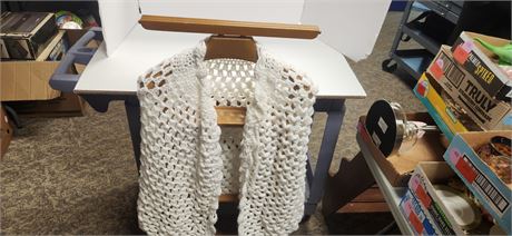 White Sweater Pull Over
