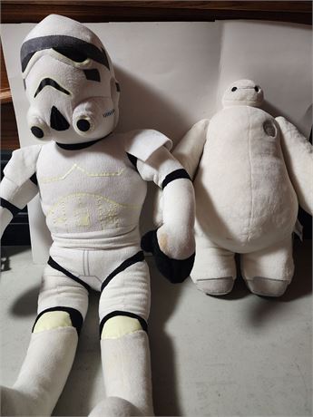 Storm Trooper and Bey Max plush