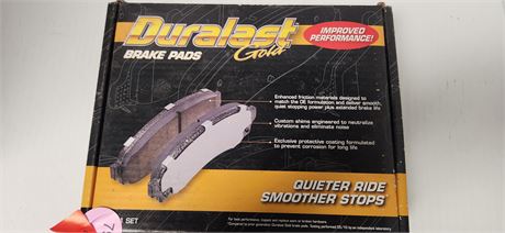 Duralast Gold Brake Pads. Fits A