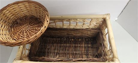 Lot Of Wicker Baskets