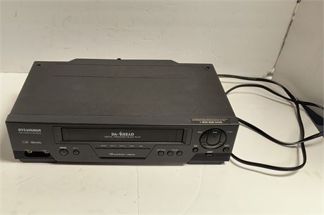 Sylvania 4 Head VCR Player