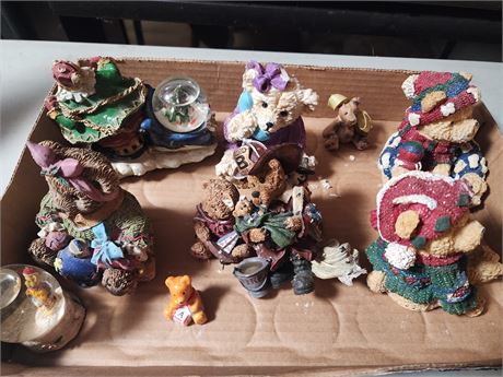 Misc bears and other figurines