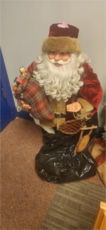 Large Santa Claus Decorative Statue