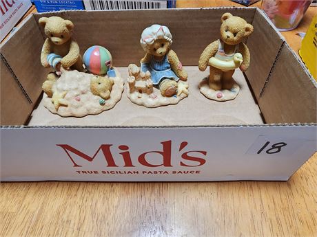 Lot of Cherished Teddies