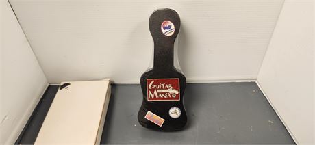 Cats Under The Stars 1978 Mini Guitar Collectible Statue