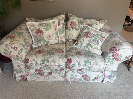 Overstuffed Floral Loveseat (Matches Lot 2)