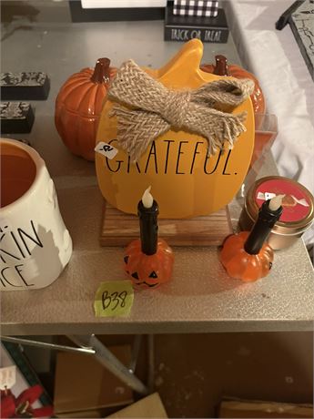 Halloween Decor