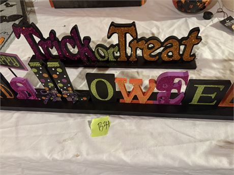 Halloween Decor