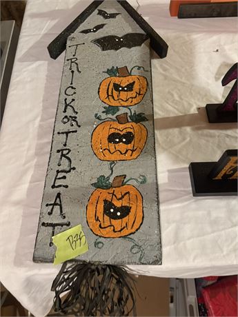 Halloween Decor