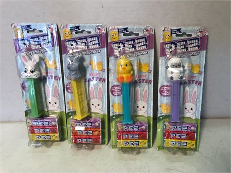4 Easter Pez Sets (#2)