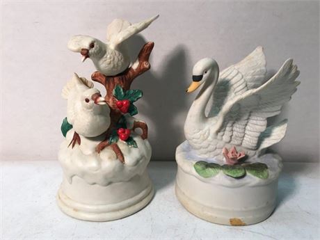 2 Royal Crown Bird Musicals (#2)