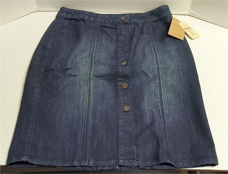Coldwater Creek Button Front Denim Skirt. Size Petite 10