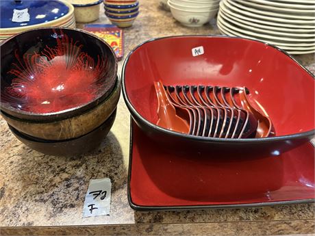 Red Dishes, Spoons