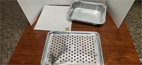 Baking Tray & Doilies