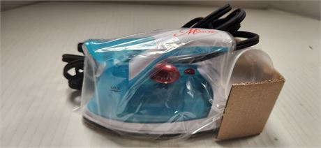 Melrose Travel Craft Steam Iron