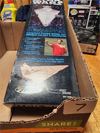 . Vintage Star Wars model kit