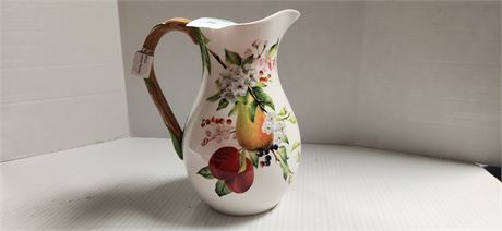 Lenox Pitcher