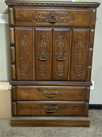 Armoire Dresser