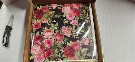 ANNA Griffin Rose Papercrafting Kit
