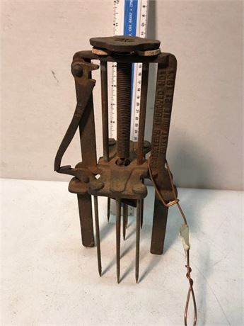 Vintage Schroeter's Improved Mole Trap