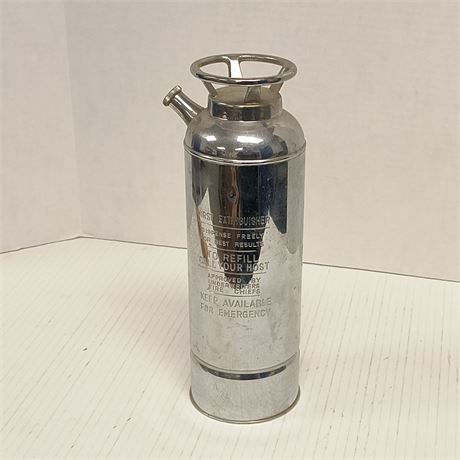 Vintage Thirst Extinguisher Bar Drink Cocktail Shaker. Plays Music