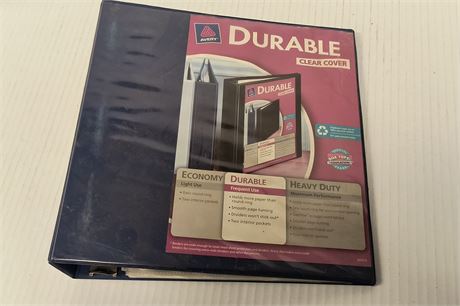 Avery Durable Binder With Card Sleeves