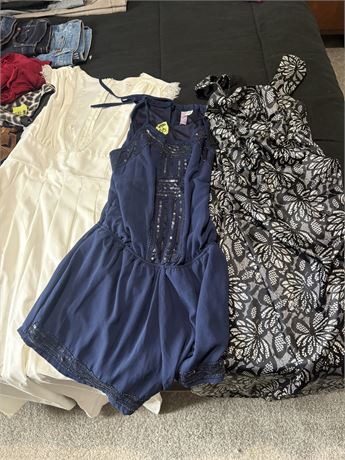 Dresses (3)