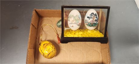 Decorative Eggs And Display Case & Egg Ornament