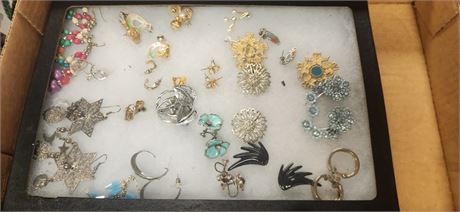 Lot of Jewelry