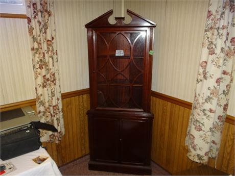 Corner Cabinet