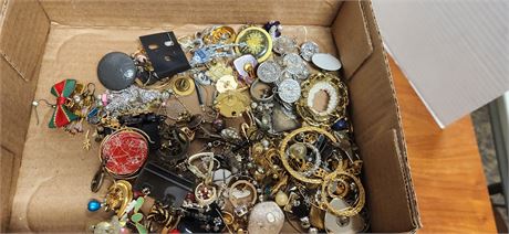 Lot of Jewelry