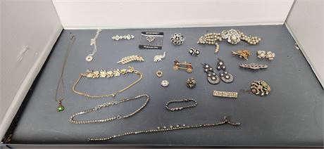 Lot Of Jewelry