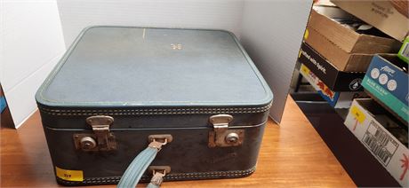 Monarch suitcase