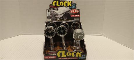 Lot Of Mechanic's Time Clock On Springs