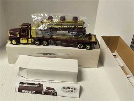 2001 Hershey Flatbed w/3-Dome Tank Truck. Sampler Only 120 Made. Gold Limited ED