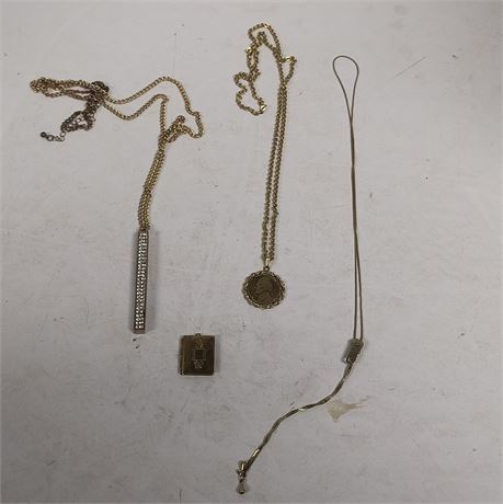 Lot Of Jewelry