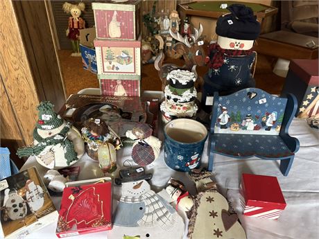 Snowman Holiday Decor