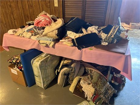 Misc Lot, Towels Bedding