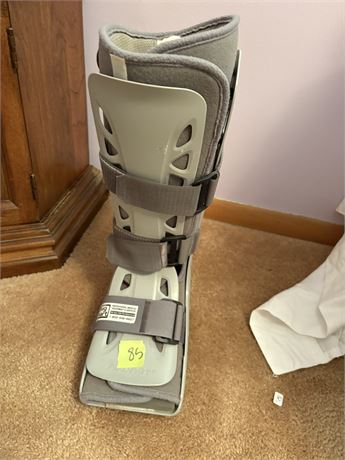Healthcare Boot, LG