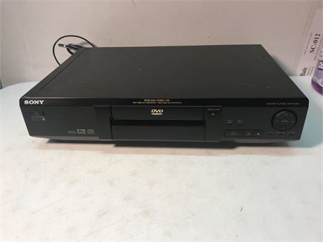 Sony CD/DVD player DVP-S330