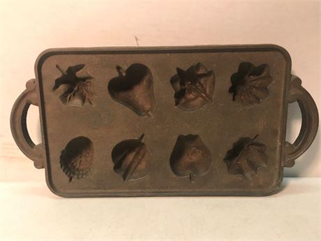 1988 Cast Iron Baking Pan